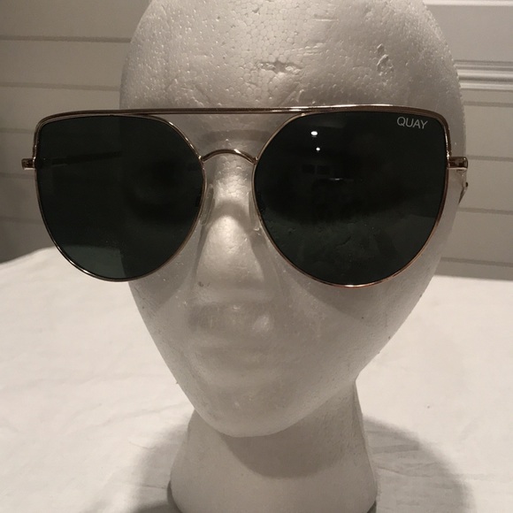 Quay “Santa Fe” Gold Metal Cat Eye/Aviator Style Frames Gray Lens - Picture 11 of 12